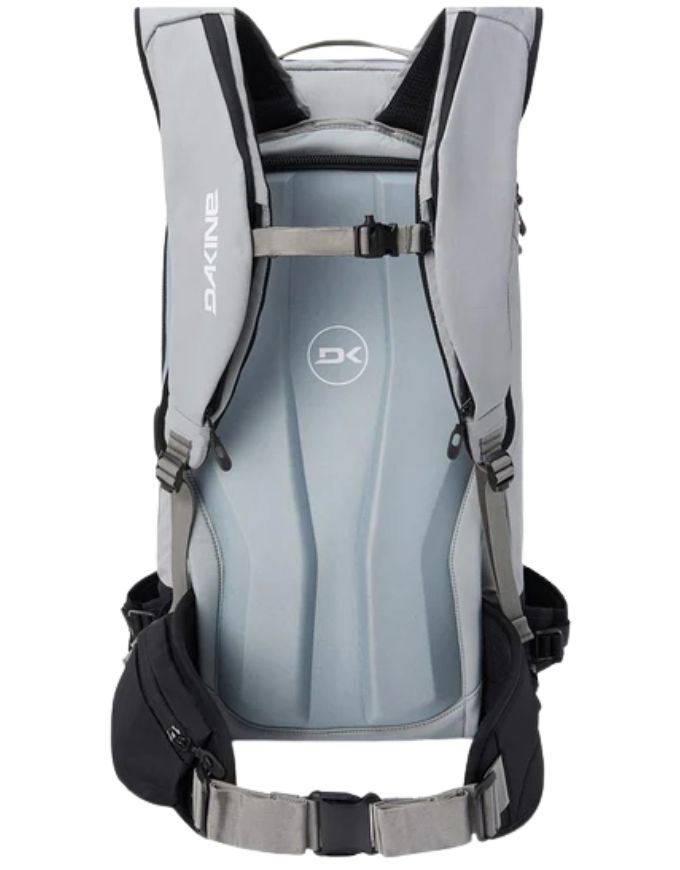 Dakine Poacher 32L Backpack 2026 | Griffin